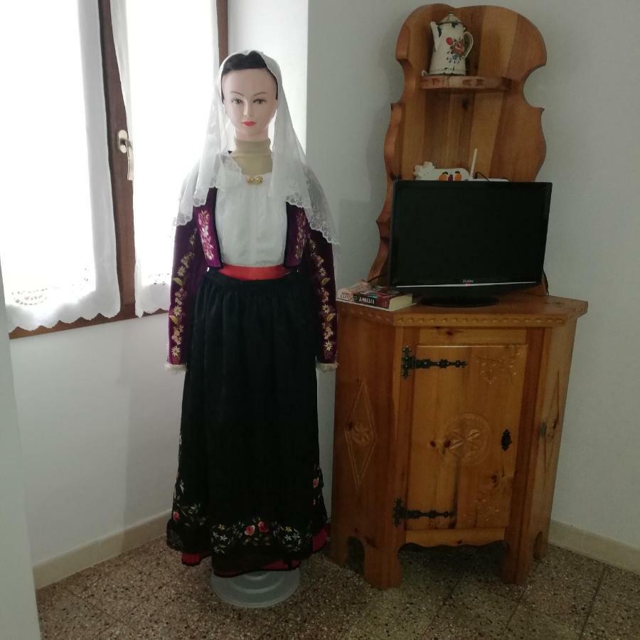 Ex B&B La Bicocca - Via Umberto 15, Iun S1733 Sorso Bagian luar foto